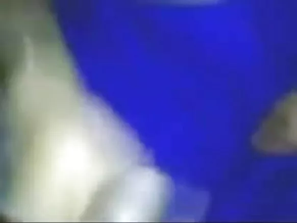 सेक्सी MILF भारत हिन्दी मूवी मूवी में अपने महान प्राकृतिक स्तन दिखाता है