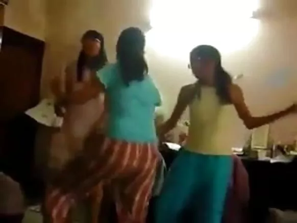 सेक्सी वीडियो फोटो आश्रय लड़कियों