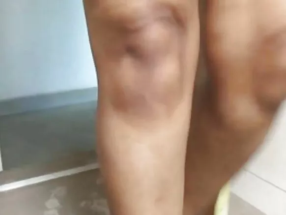देसी हिन्दी सेक्सी देसी मौसी हिम्मत