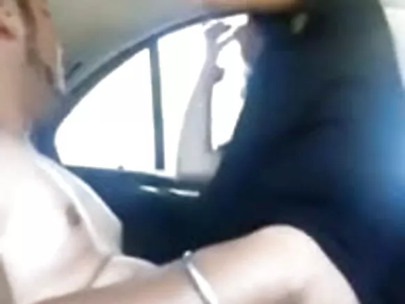 पंजाबी सिख अमेरिकी युगल नीले XXX चुदाई कार में कमबख्त
