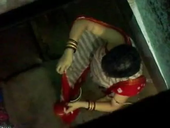 पड़ोसी चाची स्नान सेक्सी फोटो फिल्म वीडियो 2 बाथरूम में
