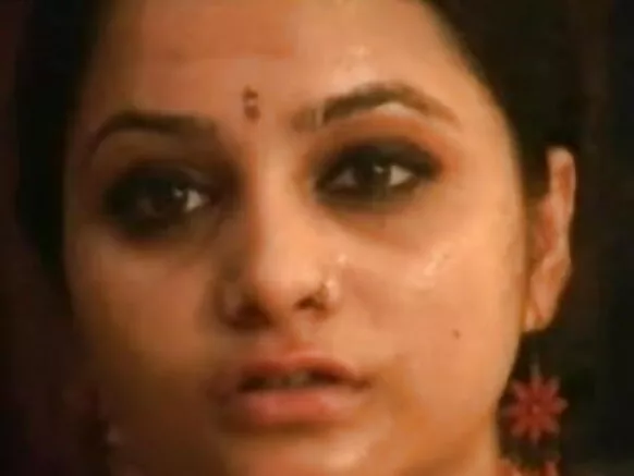 लिंडा भारतीय लड़की फेशियलाइज्ड आ सेक्सी कैमरा पर पकड़ल गेल अंग्रेजी बीएफ लड़कियों के बारे में