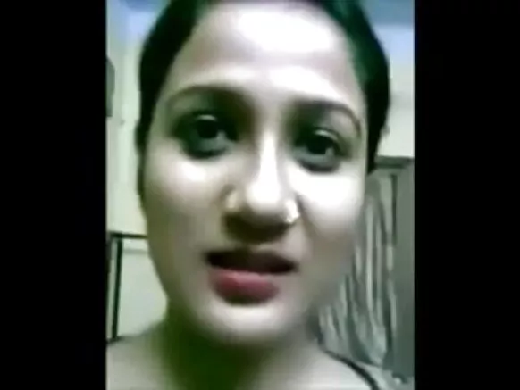 देसी सेक्सी फिल्म प्रेमी घर बड़े स्तन स्तन