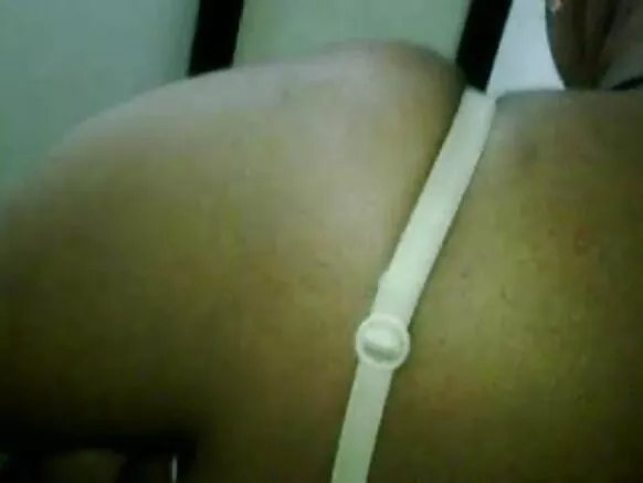 मल्लू मौसी के सबस पैघ सेक्सी फिल्म जाहि में शानदार मल्लू हिंदी मौसी के स्तन निप्पल भेजैत अछि