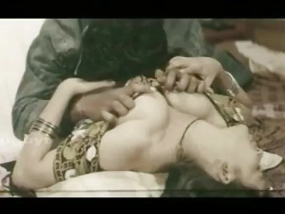 सेक्सी माइन प्रोग्राम कम्पलीट तेलुगु ग्रेड बी मेड इन कासा रजनी, रिया (टॉप अनसेंसर)