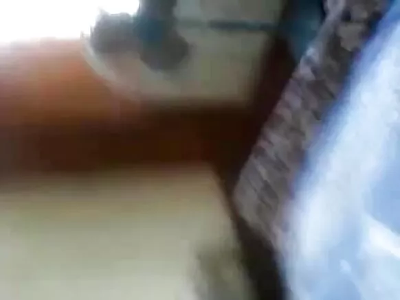 देसी britanic bhabhi सेक्स फिल्म ब्रा में चाचा के दोस्त के साथ