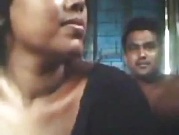 रोमांस और बड़े स्तन सेक्स सेल्फी फिल्म दबाव स्तन