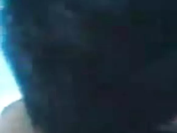 सेक्सी ब्रा के साथ देसी देसी लड़की