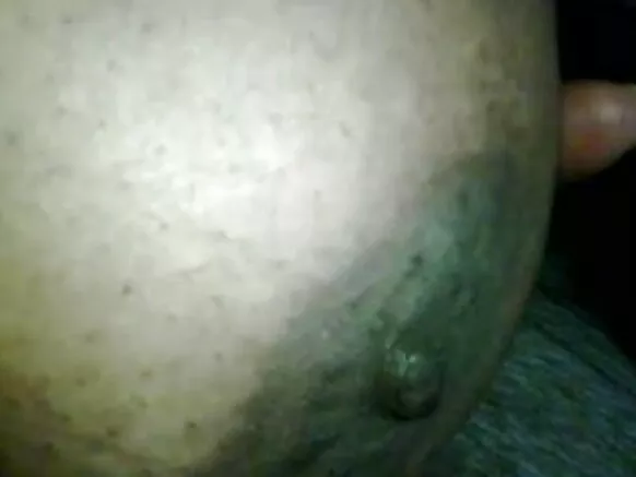 मौसी विशाल गोल स्तन पर हमर स्तन के सहारा द रहल छथि mallu sexy movie