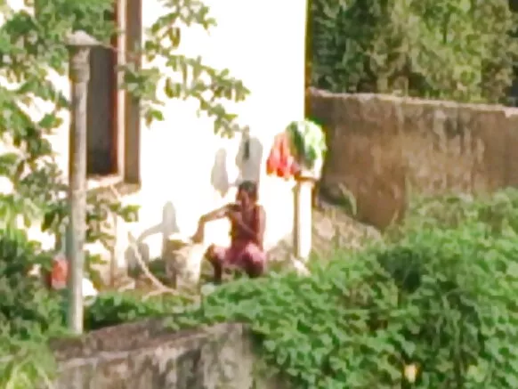 भारत चाची सेक्सी सेक्सी फिल्म हिंदी फिल्म भारत नग्न चाची बाथरूम