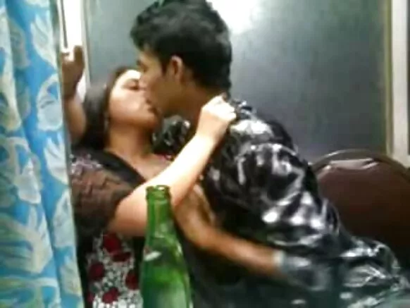 india desi सेक्सी लड़की सेक्सी देसी में अनुष्का शर्मा सेक्सी फिल्म चुरिदार